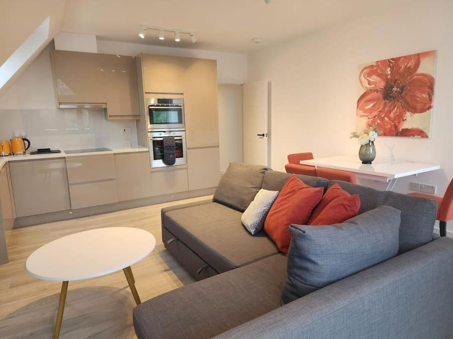 Paradigm Court, Brand New 1-Bedroom Flat Oxford Exterior foto